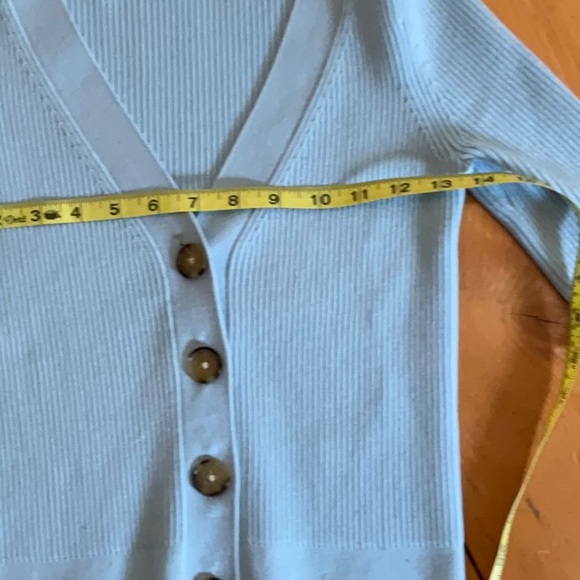 LPA RIBBED CROPPED CARDIGAN - Picture 3 of 13